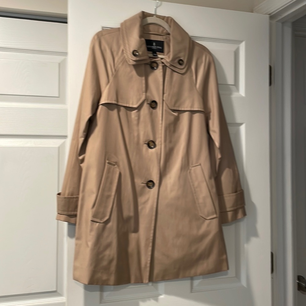 BNWOT trench coat